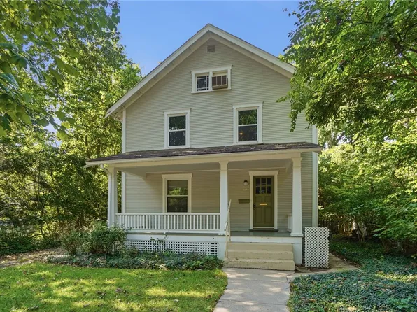 130 E Limestone St, Yellow Springs, OH 45387