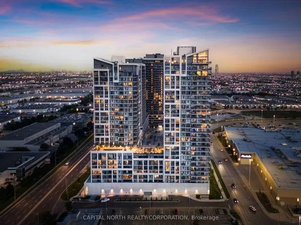 9000 Jane St #704, Vaughan, ON L4K 2M9