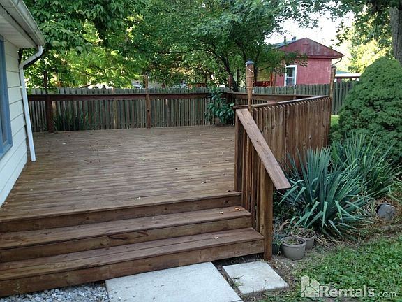 4th image of 1550 N 10th St