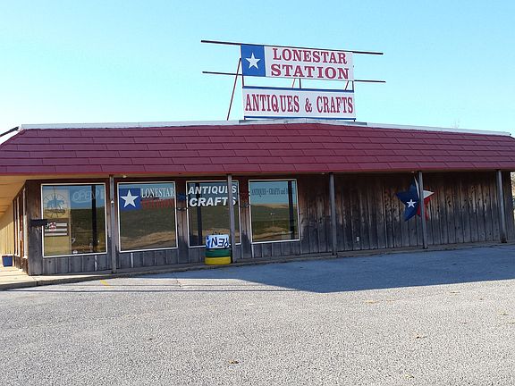 2nd image of 629 Us Highway 287 E
