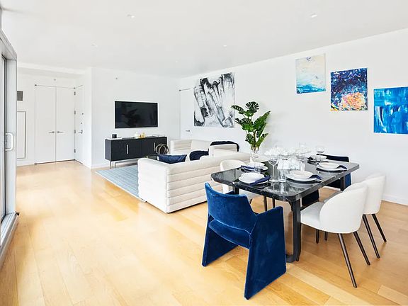 5th image of 1 York St APT 3E