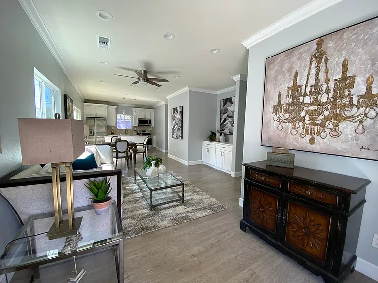 13727 La Cuarta St — Photo 3