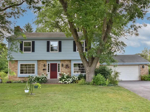 609 Laurel DRIVE, Thiensville, WI 53092