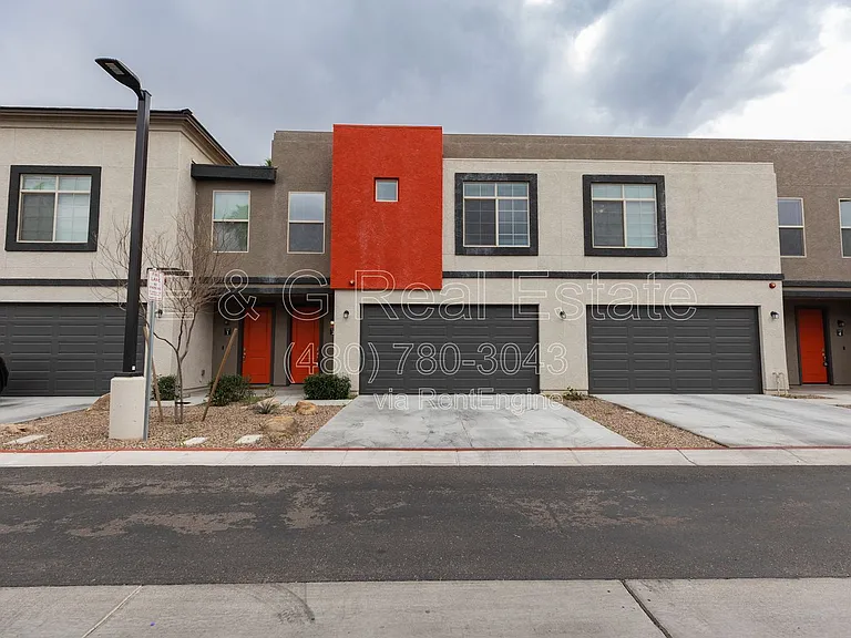 2950 N 38th St #13 — Photo 20