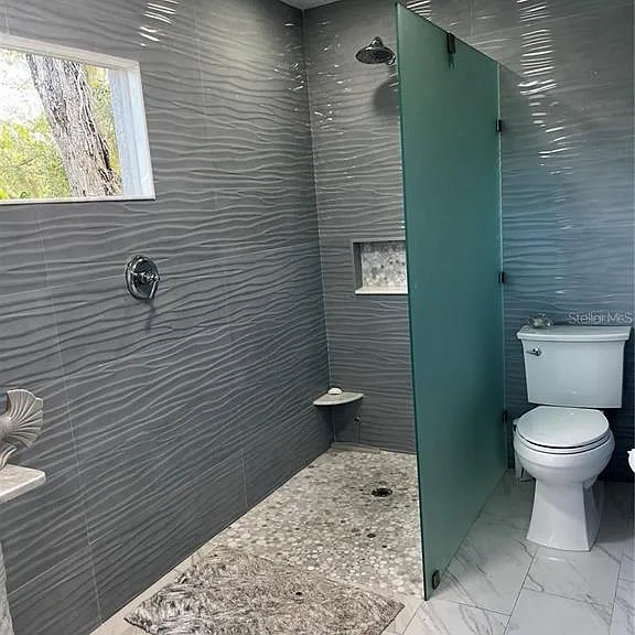 4594 Trails Dr — Photo 32