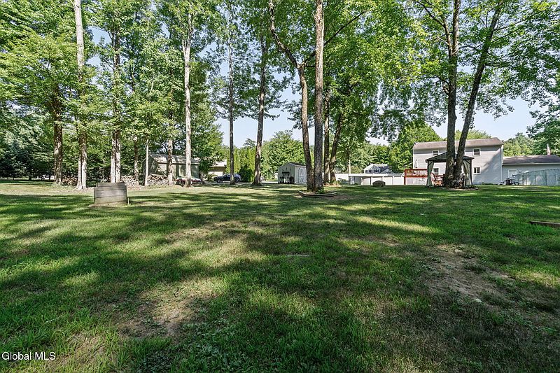 4th image of 104 Schuyler Hts Drive