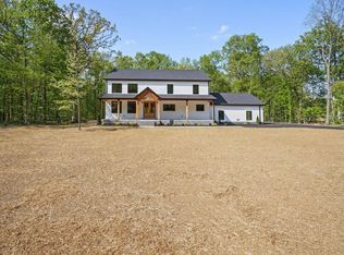 690 Jones Sparkman Rd, Murray, KY 42071