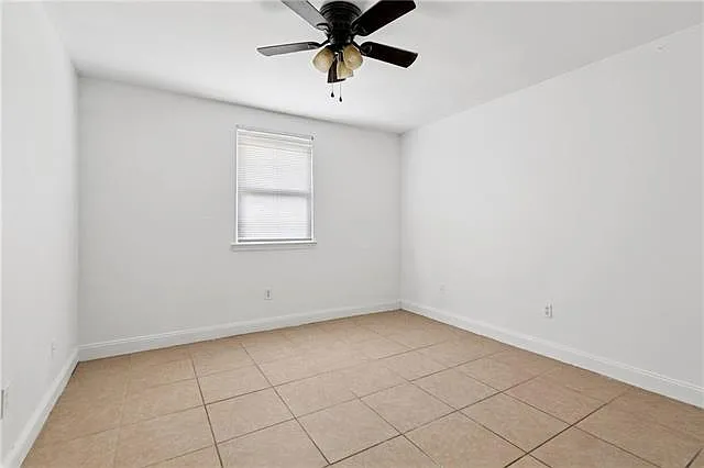 1123 Hillary St — Photo 12