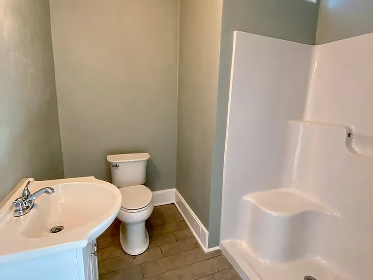 18 Sirrine St — Photo 23
