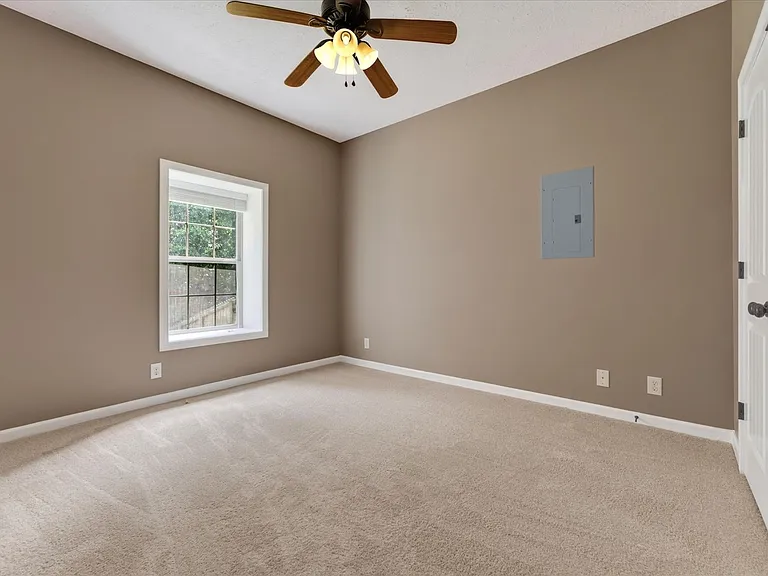 2973 McManus Cir — Photo 33