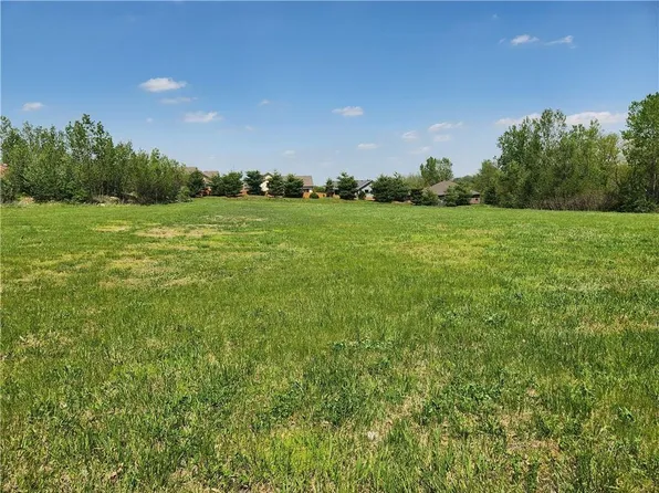 0 Eisenhower Rd, Leavenworth, KS 66048