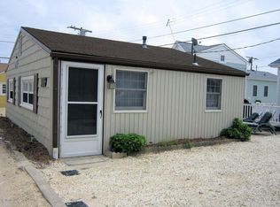 33 E Flamingo Way, Lavallette, NJ 08735