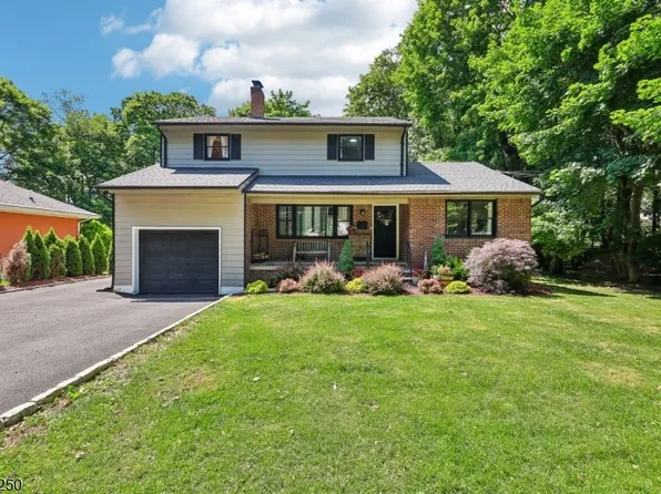 5 N Rose Ln, Mount Olive Twp., NJ 07828