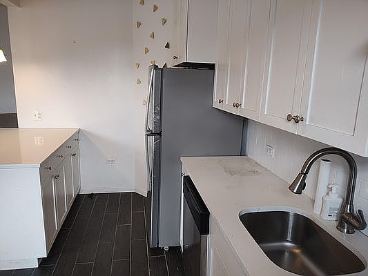 3rd image of 1281 Saint Nicholas Ave #5E