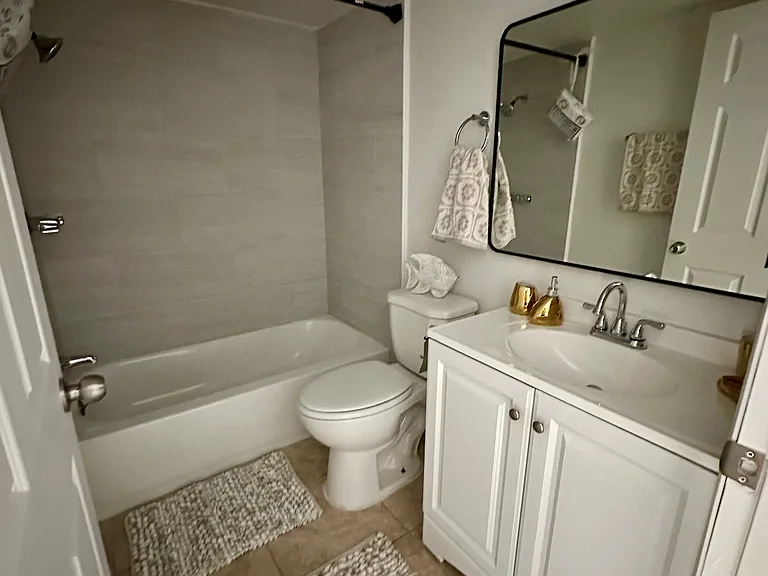 14142 Sylvan St #208 — Photo 11