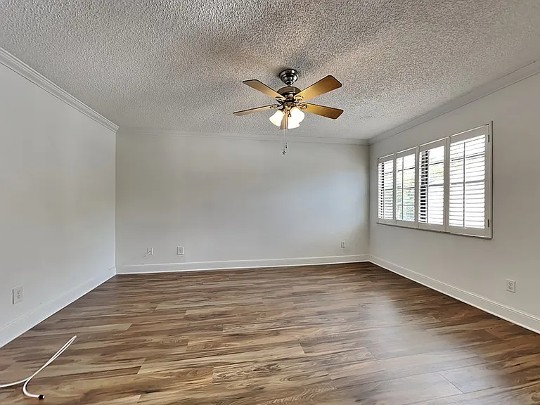 3102 W Horatio St #24 — Photo 7