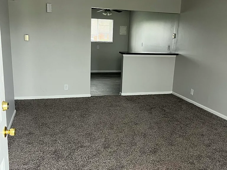 6983 Dixie Hwy #202 — Photo 3