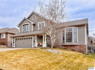 4313 N 163rd St, Omaha, NE 68116