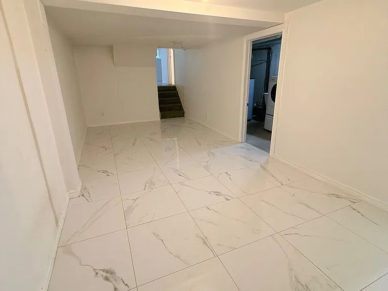 245 Heritage Dr — Photo 22