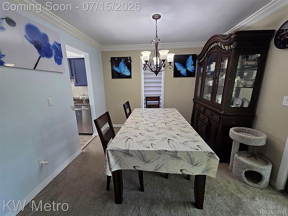 3rd image of 1105 Kirts Blvd Unit A