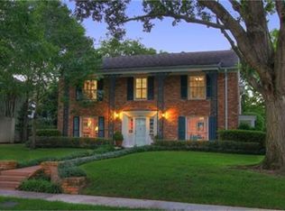 3604 Meadow Lake Ln, Houston, TX 77027