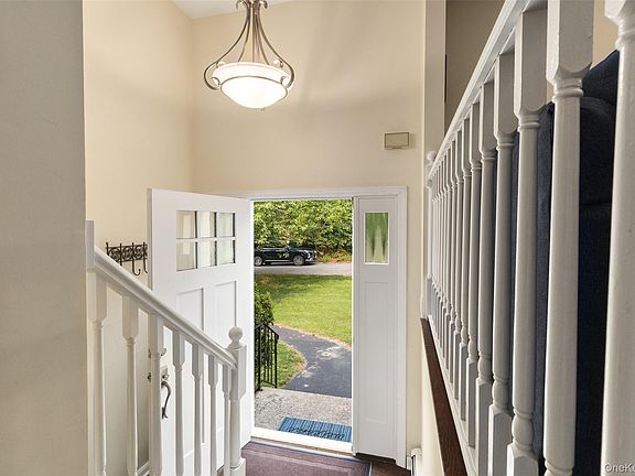 3rd image of 20 Barger Street
