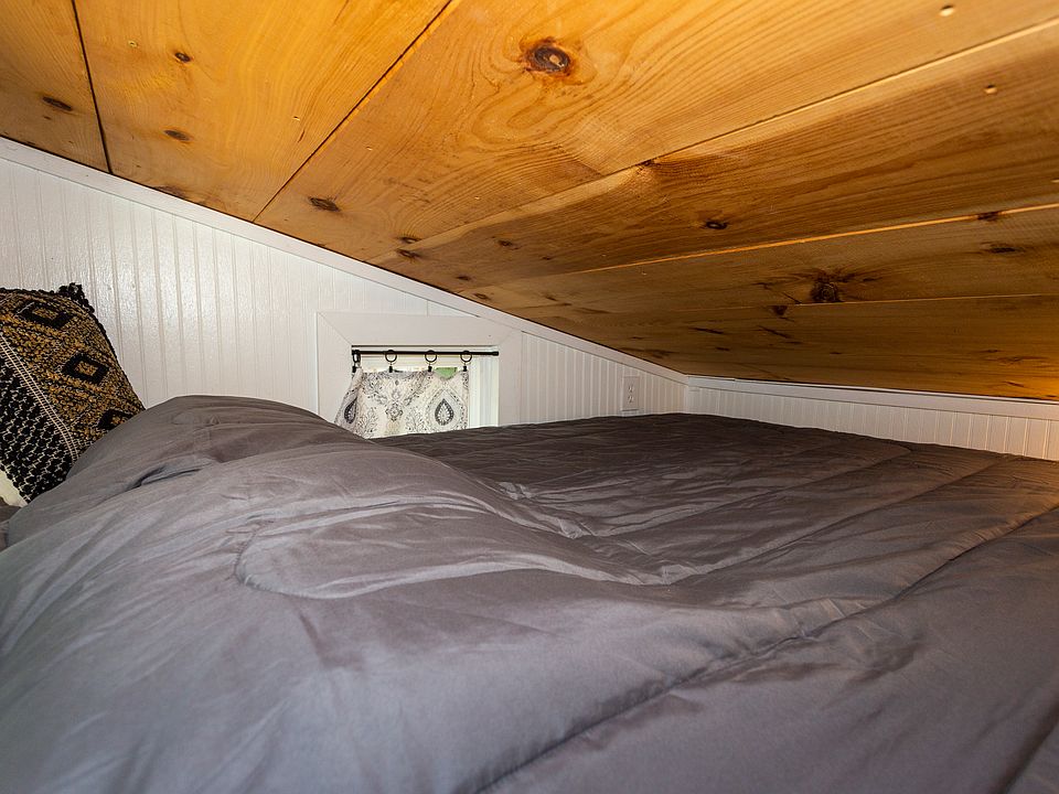 2nd image of 2630 Grassy Knob Rd #6
