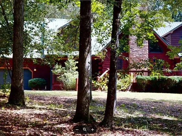 231 Mountain Shadows Rd, Hamilton, GA 31811