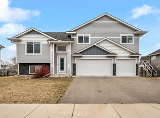 1646 Hidden Trl, Mayer, MN 55360