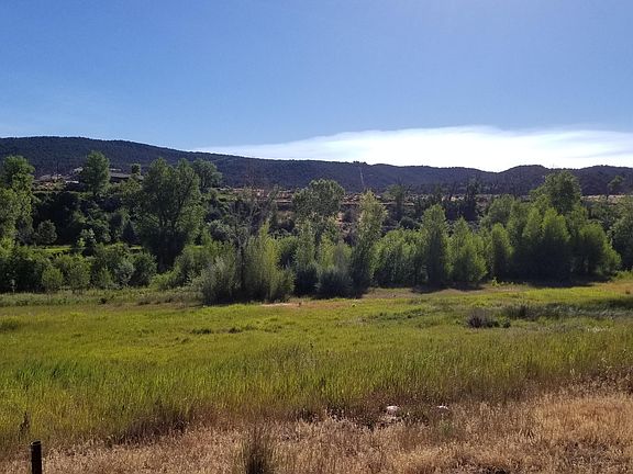 5th image of 272 River Bank Ln