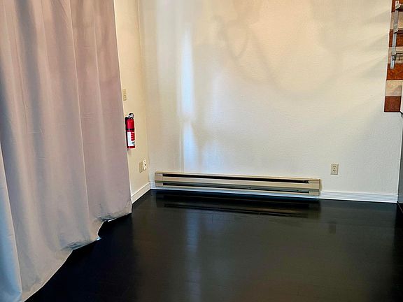 5th image of 26425 Pennsylvania Ave NE Unit A26