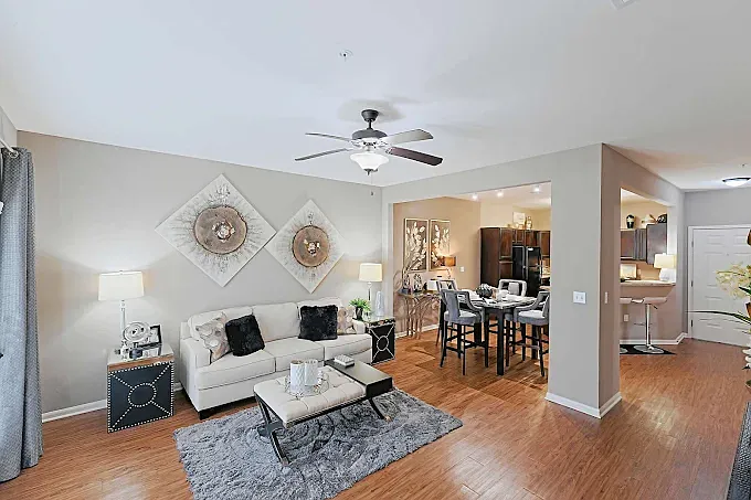 Landmark at Spring Cypress — Photo 32