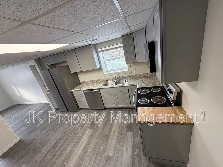 1815 8th Ave N #1 — Photo 18