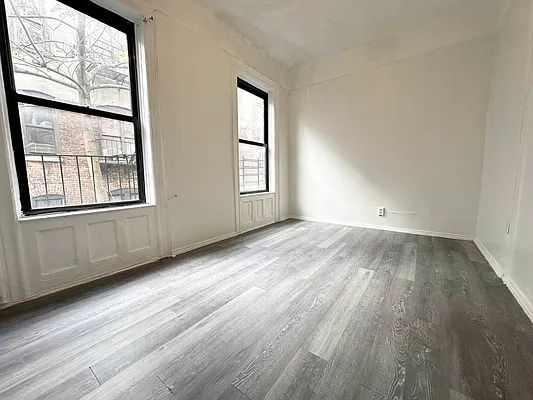 Rented by Coda Real Estate NYC | media 11