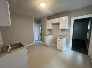 86 Olive St #2N, Meriden, CT 06450