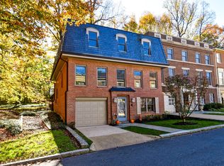 2700 Unicorn Ln NW, Washington, DC 20015