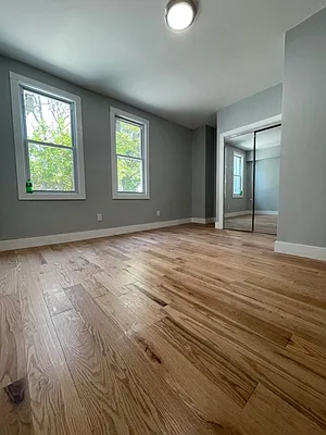 Sold by Glory Homes Realty | media 5