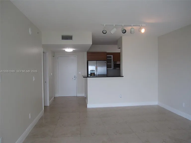 325 Biscayne Blvd #4316 — Photo 8