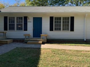 200 Culvert St APT B, Apex, NC 27502