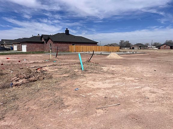 4th image of 842 Torres Dr