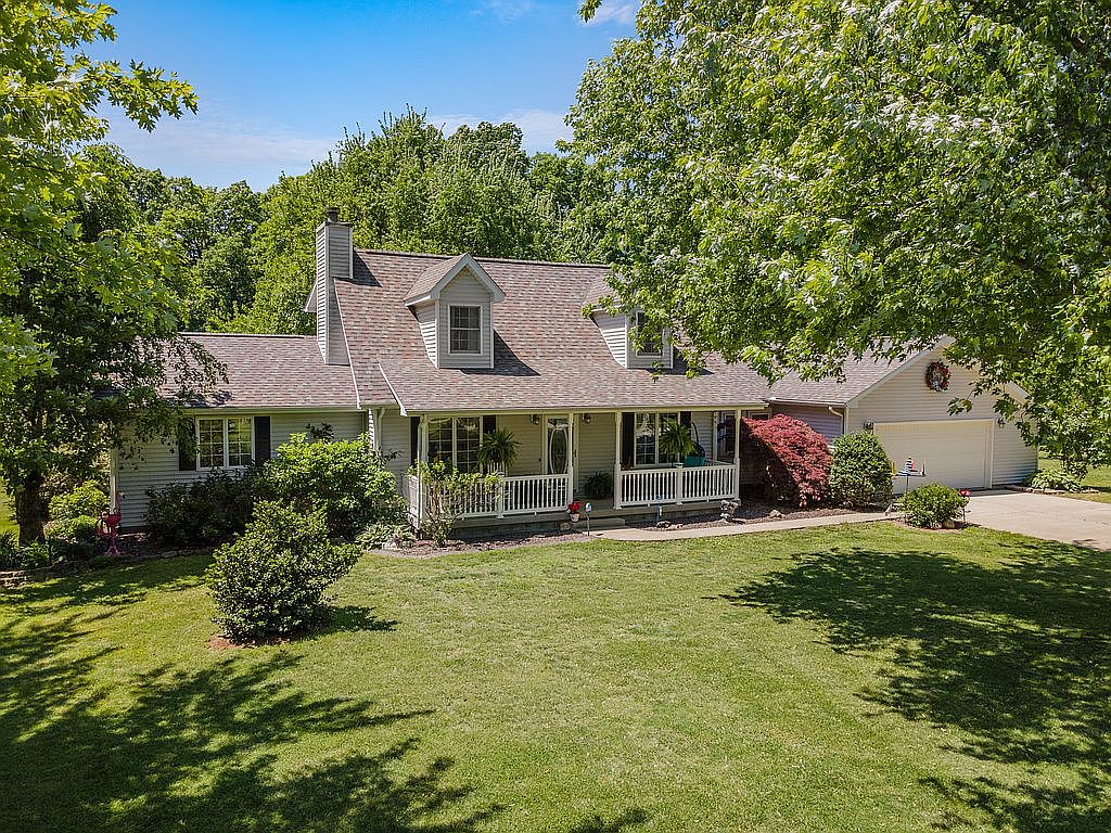 969 Blind Horse Rd, Illiopolis, IL 62539 Zillow