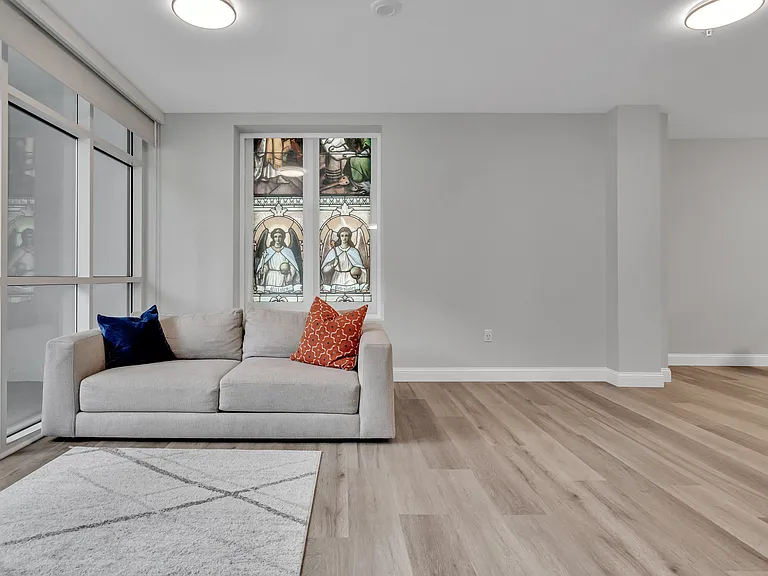 771 Harrison Ave #305 — Photo 9