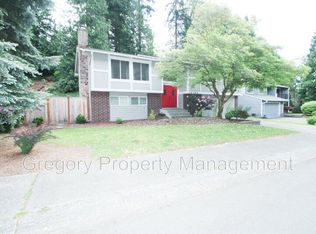 14720 106th Ave NE, Bothell, WA 98011