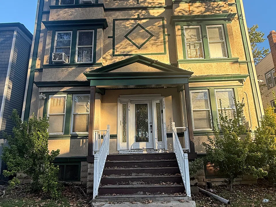 138 Shepard Ave #5