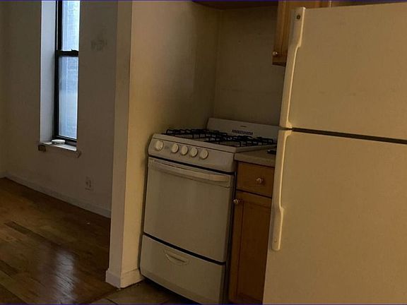 4th image of 238 E 89th St #2FE