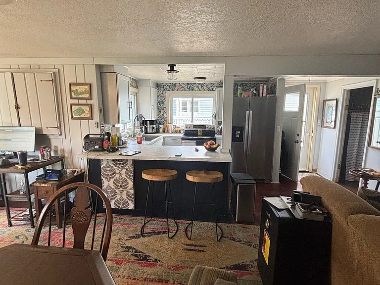 8892 Bass St — Photo 2