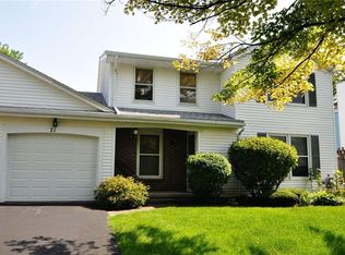 71 Blue Ridge Rd, Penfield, NY 14526