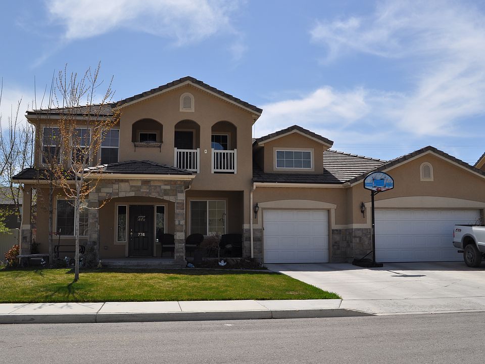1st image of 774 E Meadow Marsh Dr