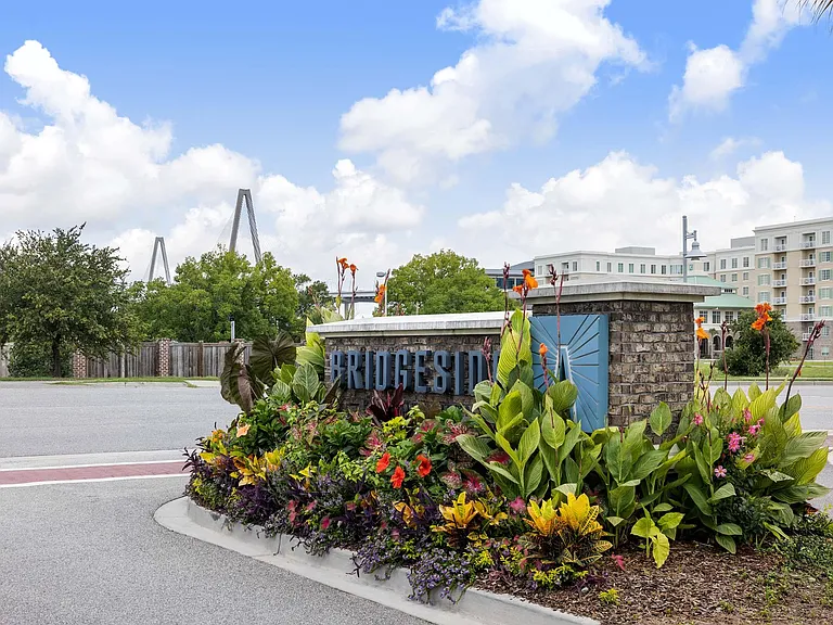 Bridgeside at Patriots Point — Photo 10