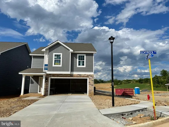 187 Schyrock Dr, Stephens City, VA 22655